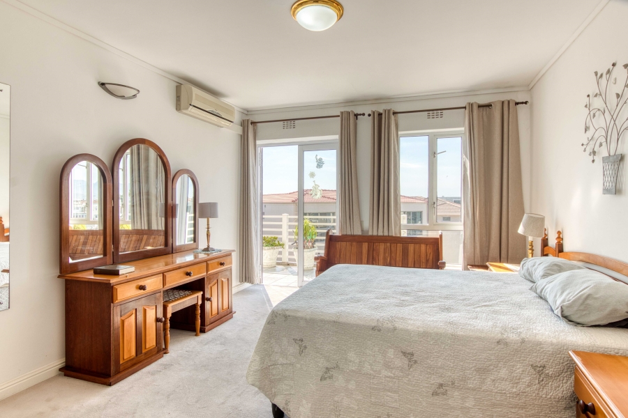 3 Bedroom Property for Sale in Harbour Island Western Cape